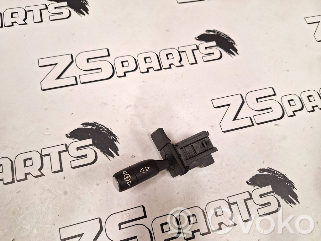 Land Rover Range Rover L322 Przełącznik regulacji kierownicy 