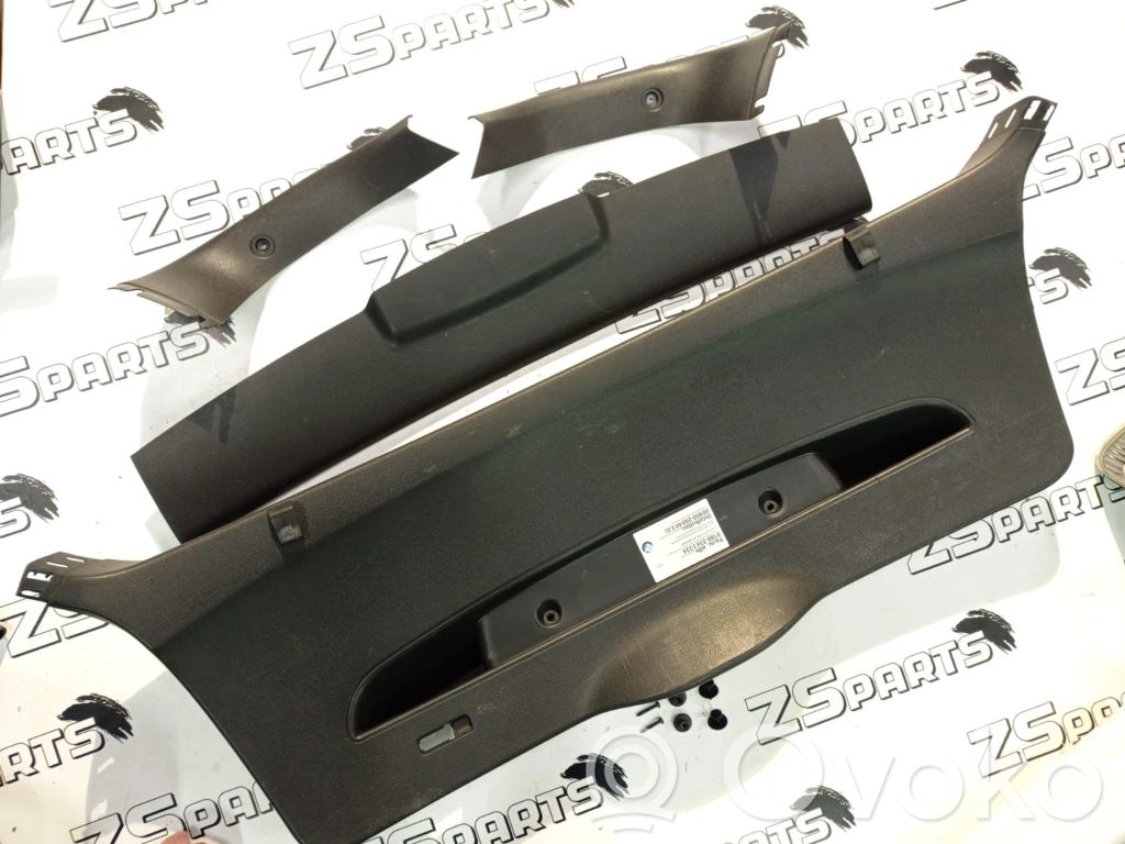BMW 1 E81 E87 Tailgate trim 