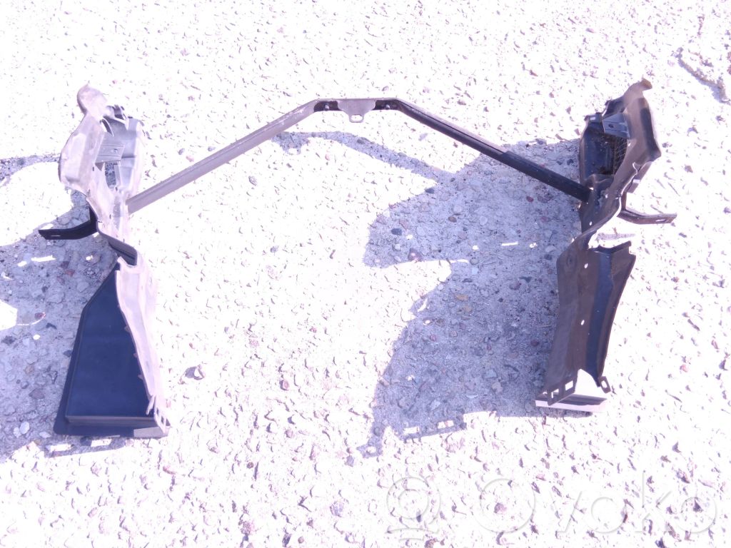 BMW 5 E60 E61 Radiator support slam panel bracket 