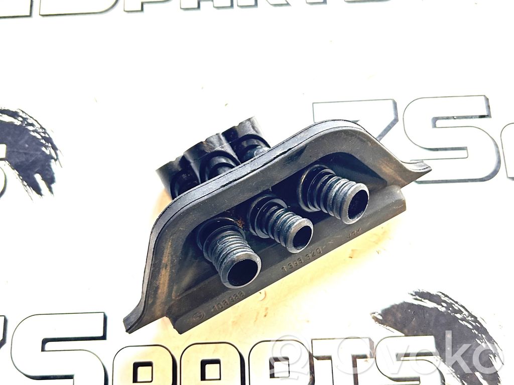BMW 3 E36 Caurulīte (-es) / šļūtene (-es) 