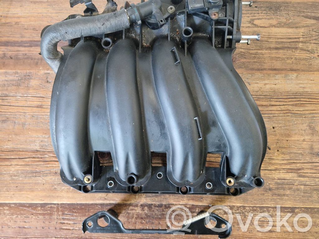 BMW 3 E90 E91 Intake manifold 