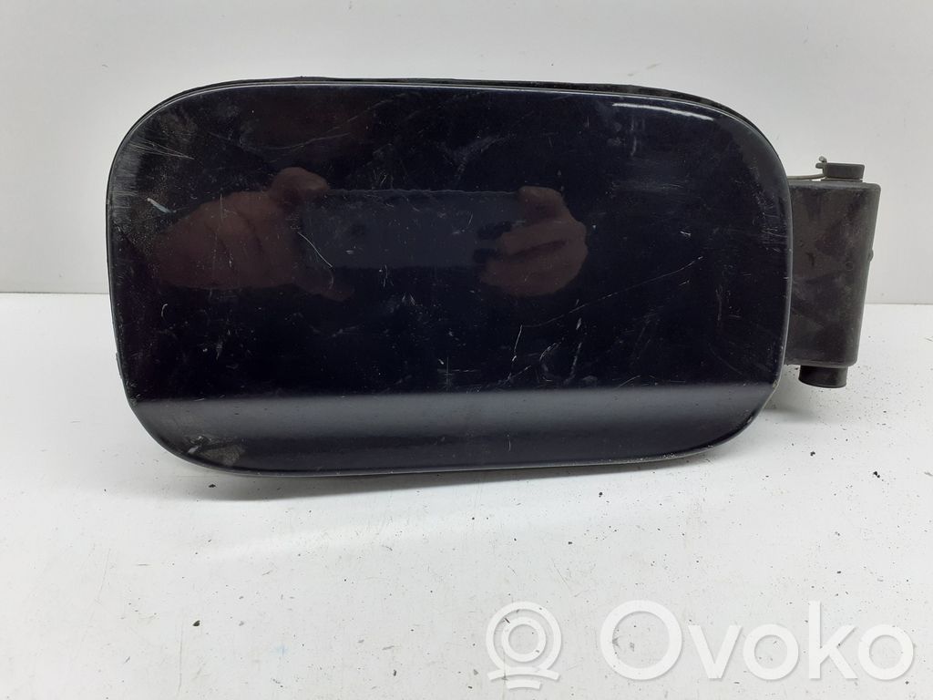 BMW 7 E65 E66 Degalų bako dangtelis 