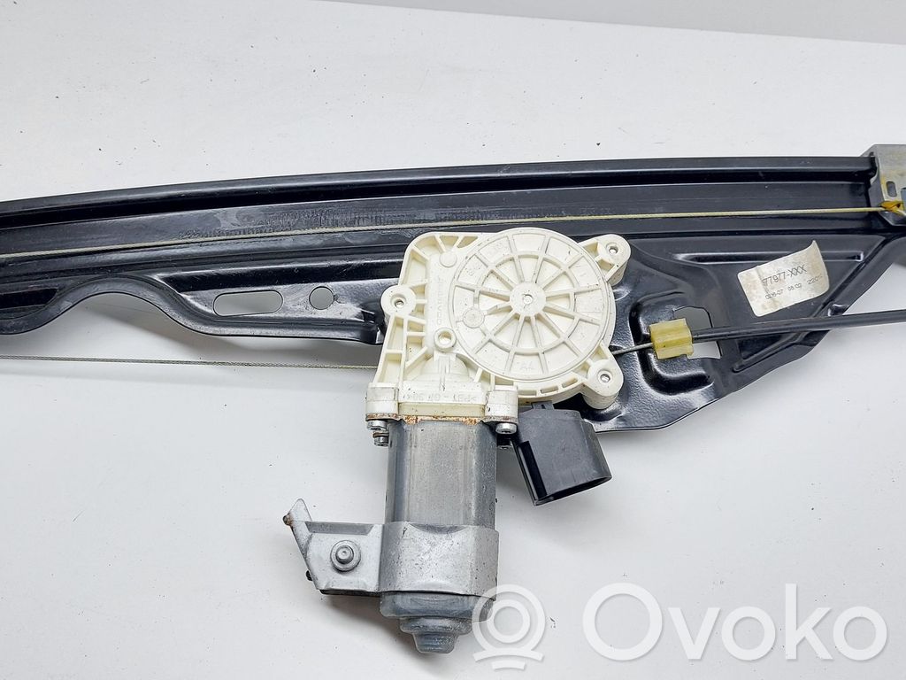 BMW 5 E60 E61 Regulador de puerta trasera con motor 