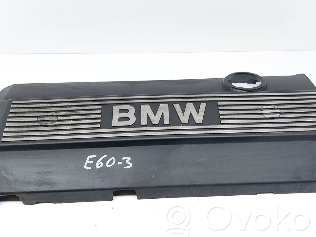 BMW 5 E60 E61 Variklio dangtis (apdaila) 