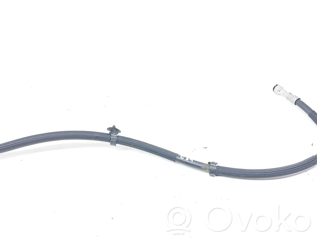 BMW 3 E92 E93 Polttoaineputki 