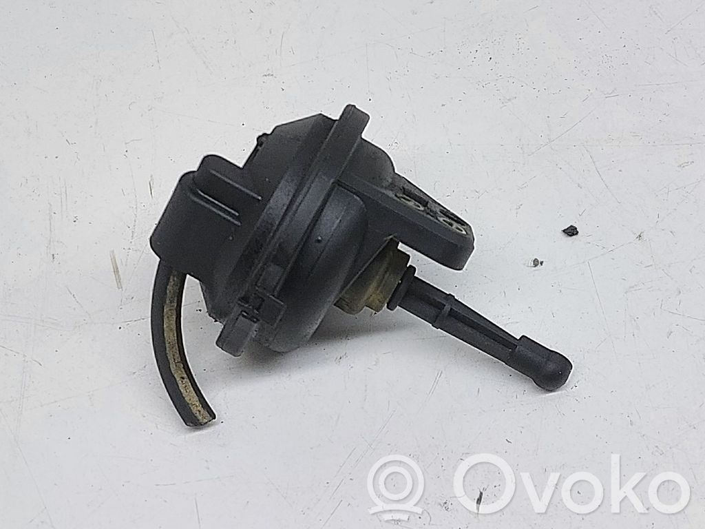 Vakuuminis vožtuvas   71424212