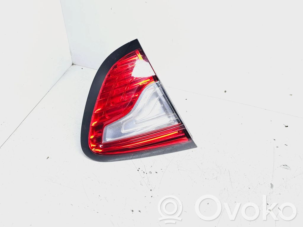 Renault Captur Luces portón trasero/de freno 