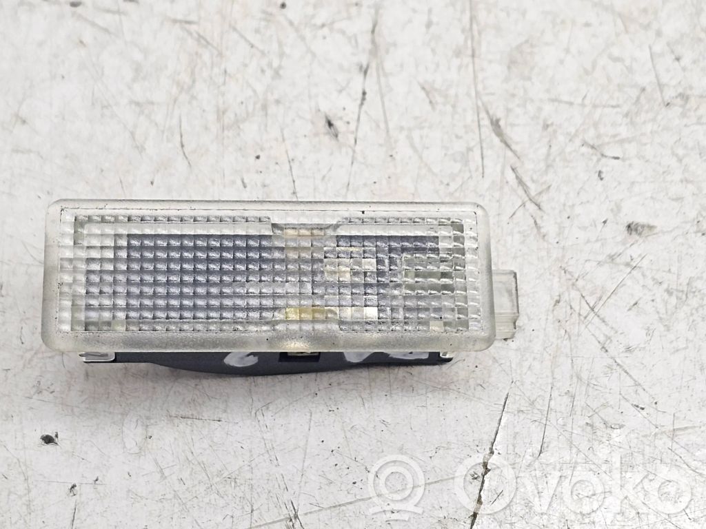 BMW 1 E81 E87 Otras luces interiores 