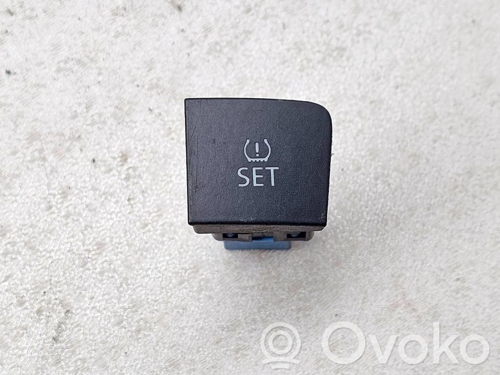 Volkswagen PASSAT B6 Otros interruptores/perillas/selectores 