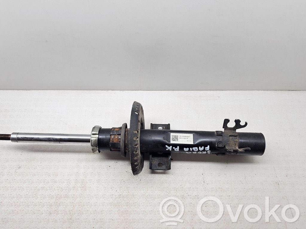 Skoda Fabia Mk3 (NJ) Stoßdämpfer vorne 