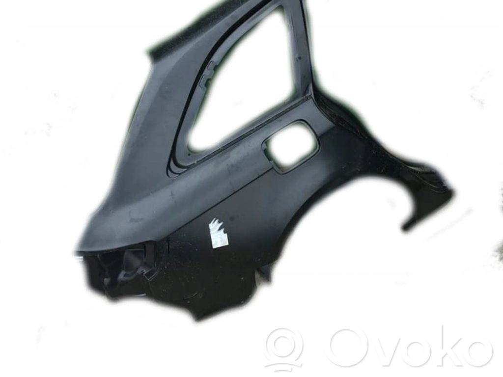 Panel lateral trasero   8K0