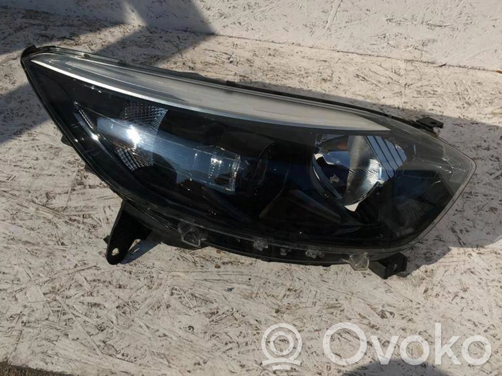 Renault Captur Scheinwerfer 