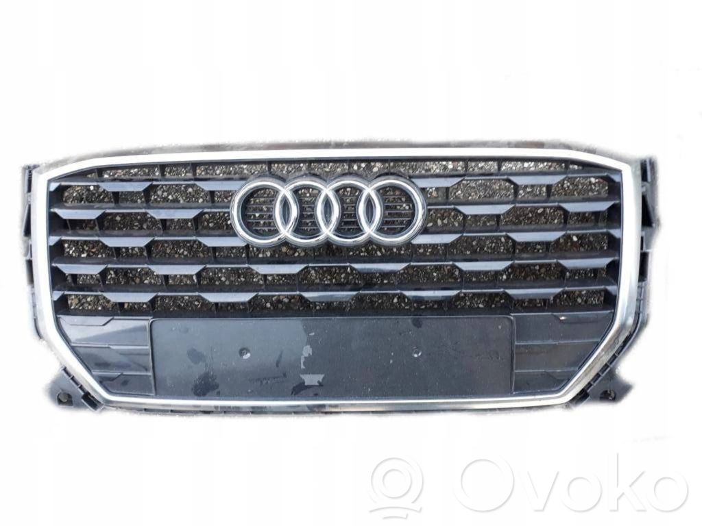 Audi Q2 - Front bumper upper radiator grill 