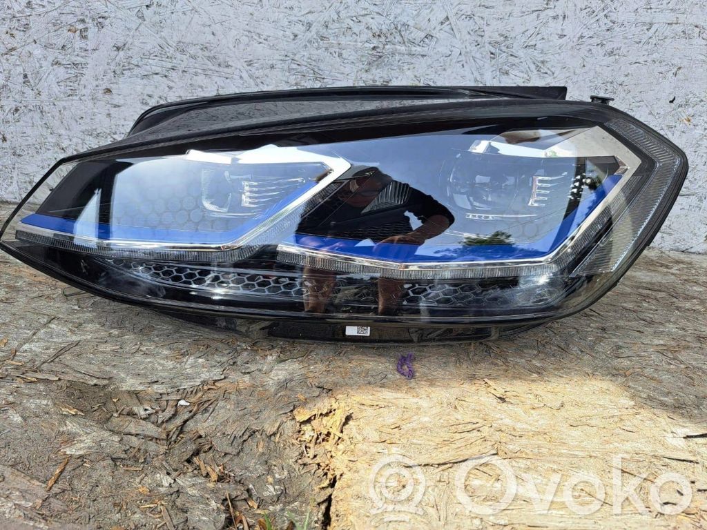 Volkswagen Golf VII Scheinwerfer 