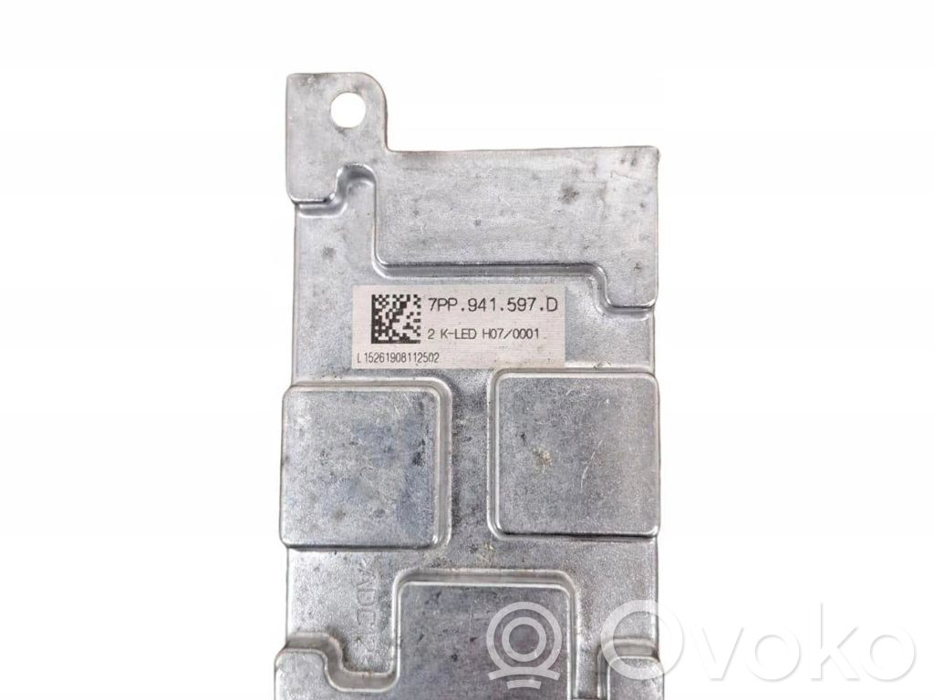Skoda Octavia Mk3 (5E) LED ballast control module 