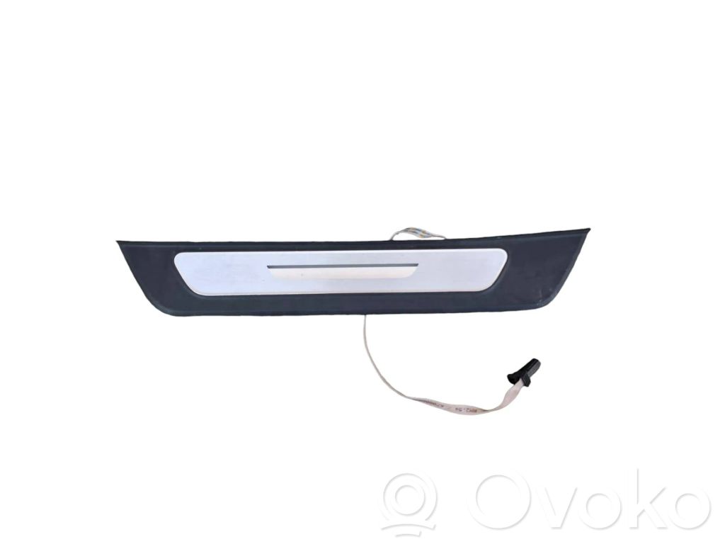 Audi A7 S7 4K8 Copertura del rivestimento del sottoporta posteriore 