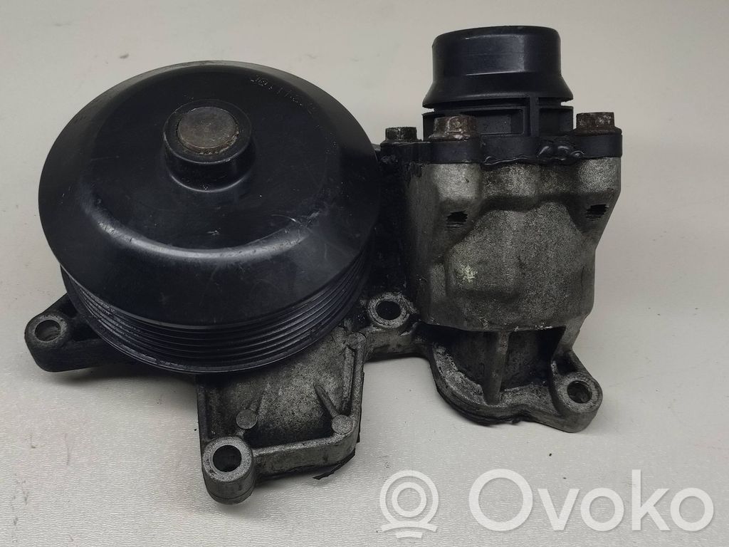 BMW 1 E81 E87 Water pump 