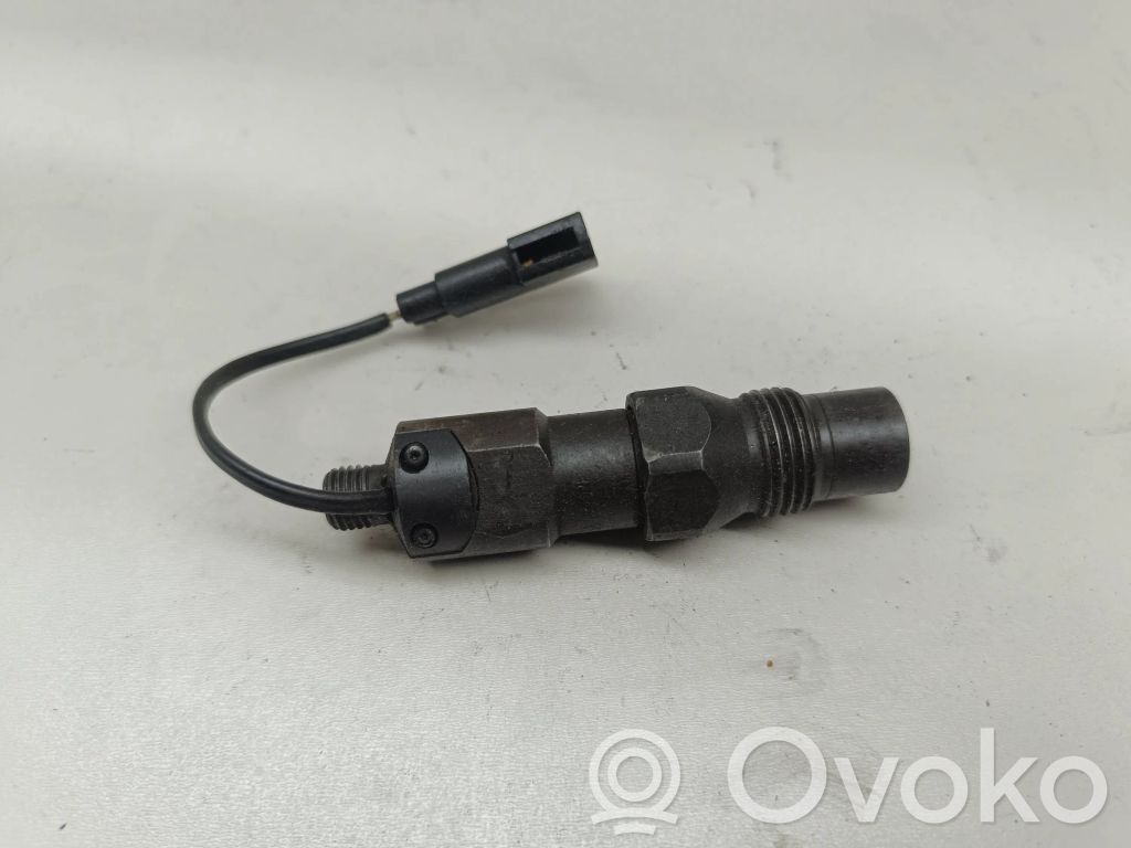 Ford Mondeo MK II Fuel injector 
