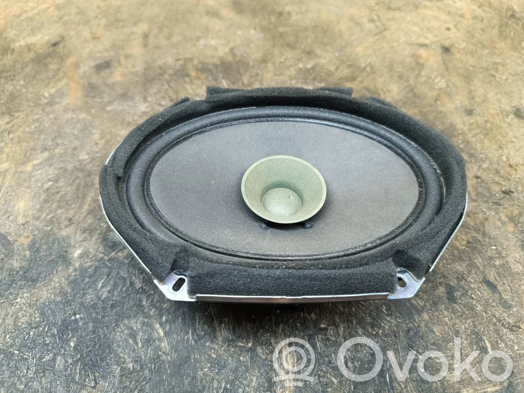 Mazda 6 Etuoven kaiutin 