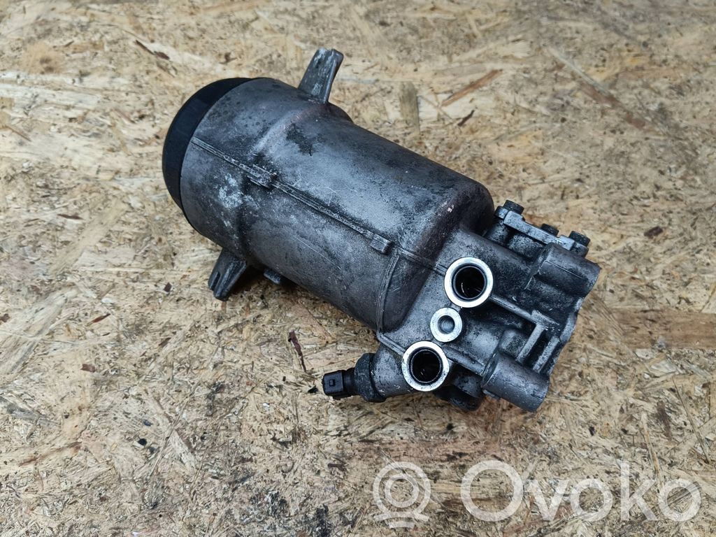 Oil filter mounting bracket   2246395,2246094