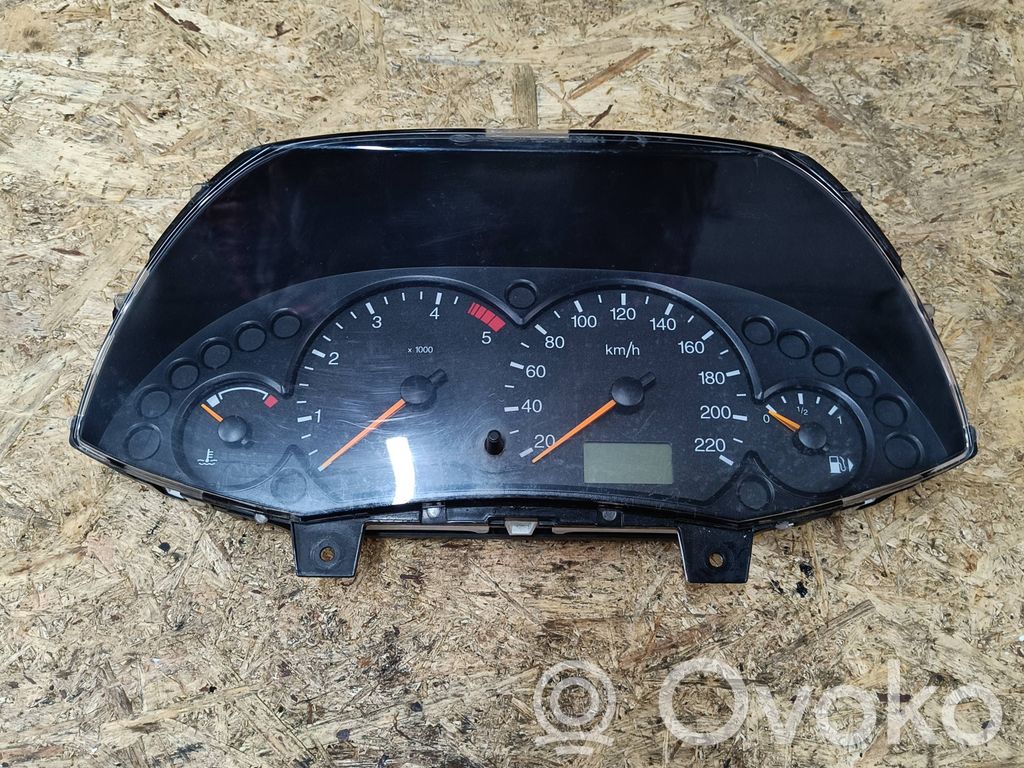 Ford Focus Spidometrs (instrumentu panelī) 