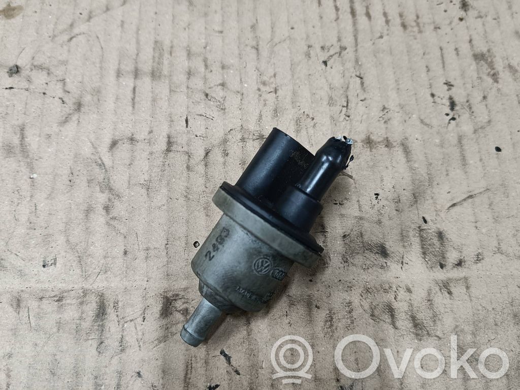 Volkswagen Golf VII Válvula de vacío 
