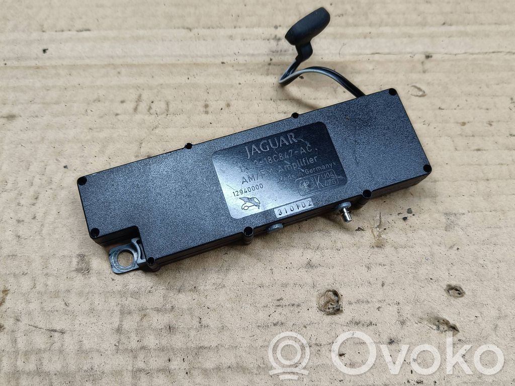 Jaguar X-Type Antenos stiprintuvas 
