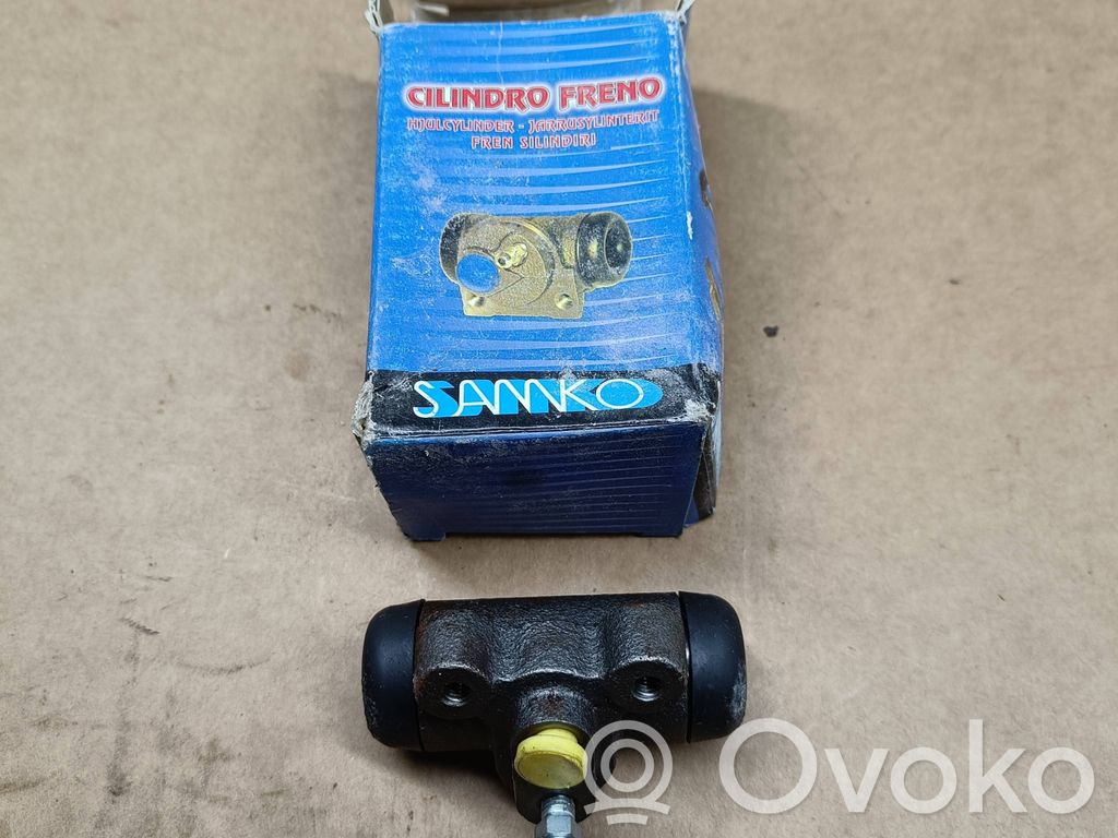 Tylny cylinder hamulcowy   C11347,130813091510,440262