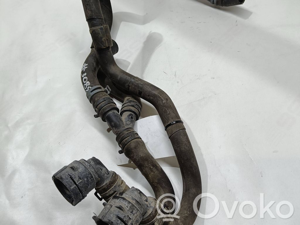Volkswagen Polo V 6R Przewód / Wąż chłodnicy 