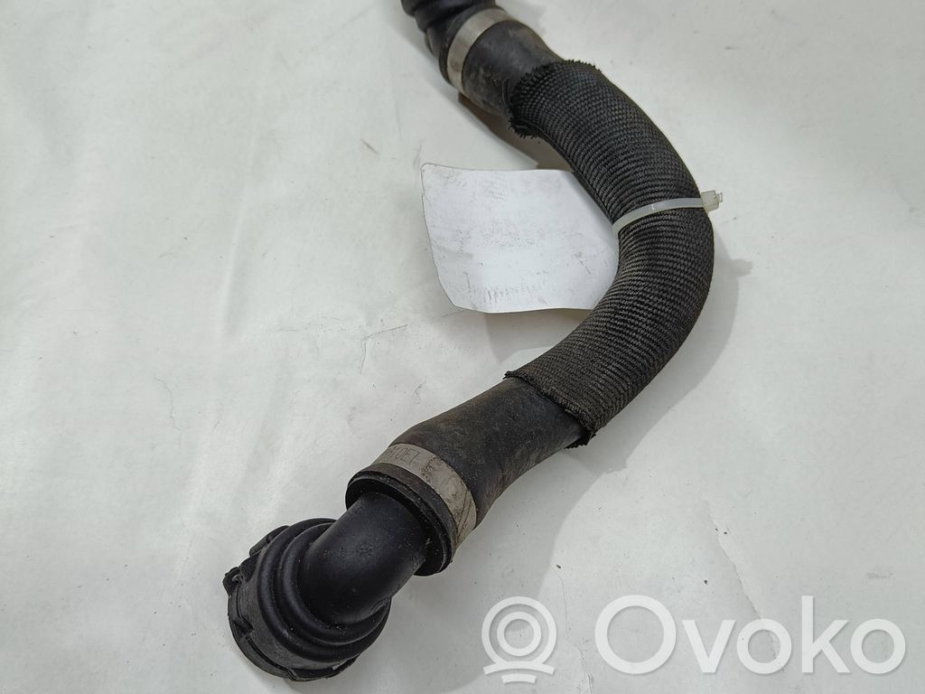BMW X5 E70 Engine coolant pipe/hose 