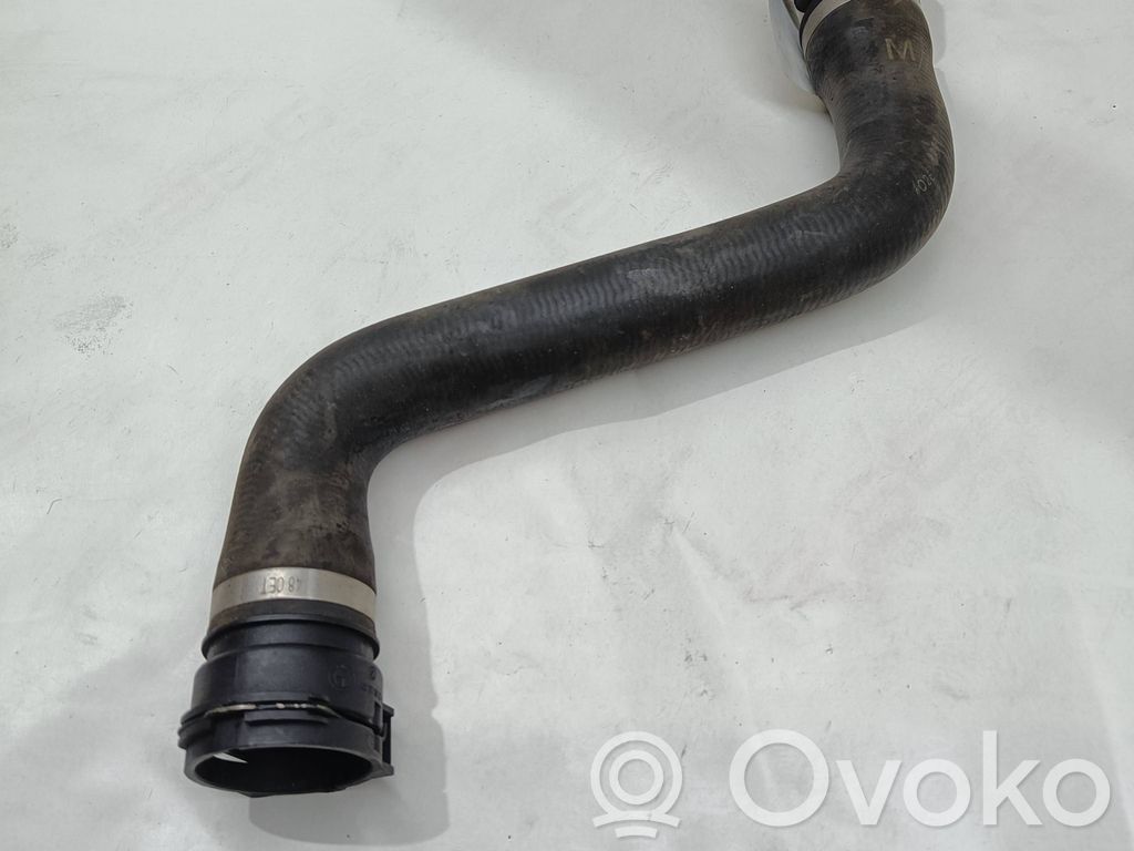 BMW 5 F10 F11 Conductă/furtun lichid de răcire motor 