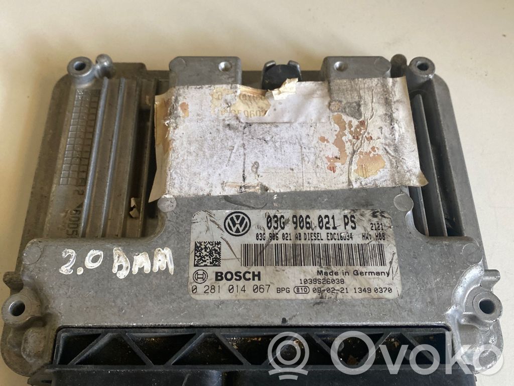 Audi A3 S3 A3 Sportback 8P Engine control unit/module 