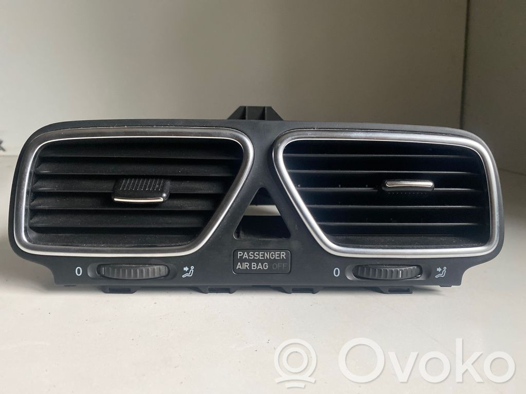 Volkswagen Scirocco Luftausströmer Lüftungsdüse Luftdüse Mitte 