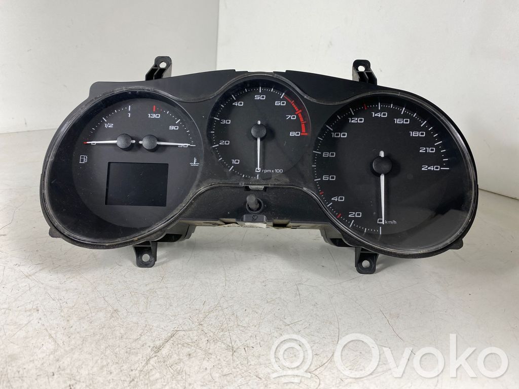 Seat Altea Speedometer (instrument cluster) 