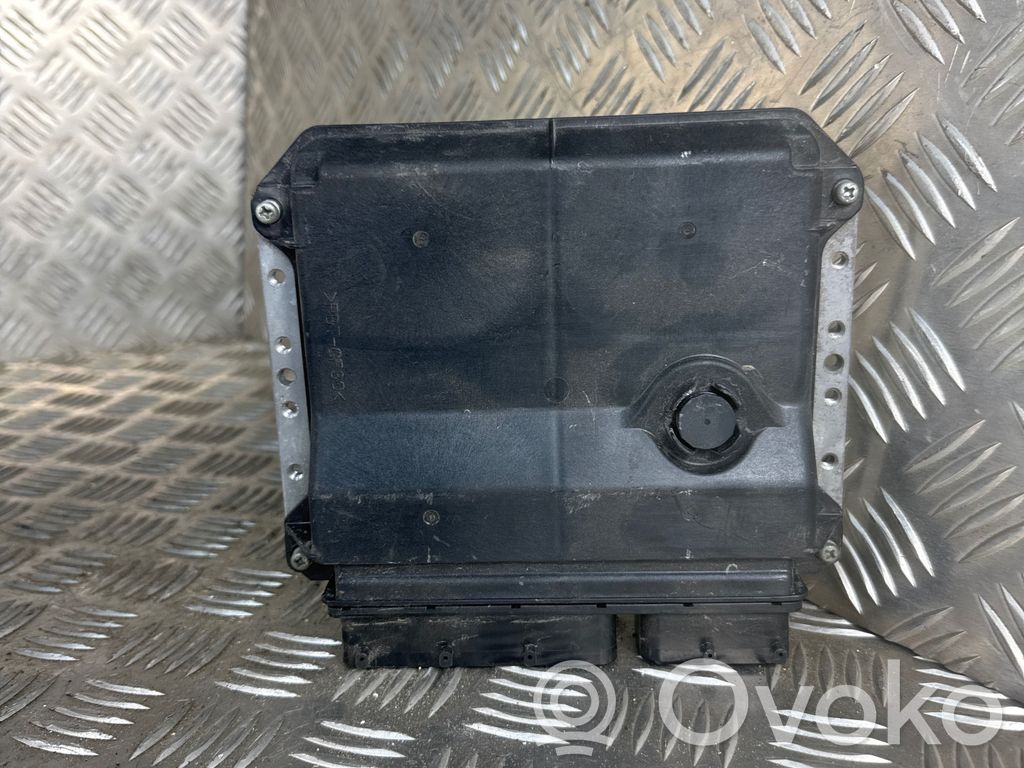 Toyota Auris 150 Engine control unit/module 