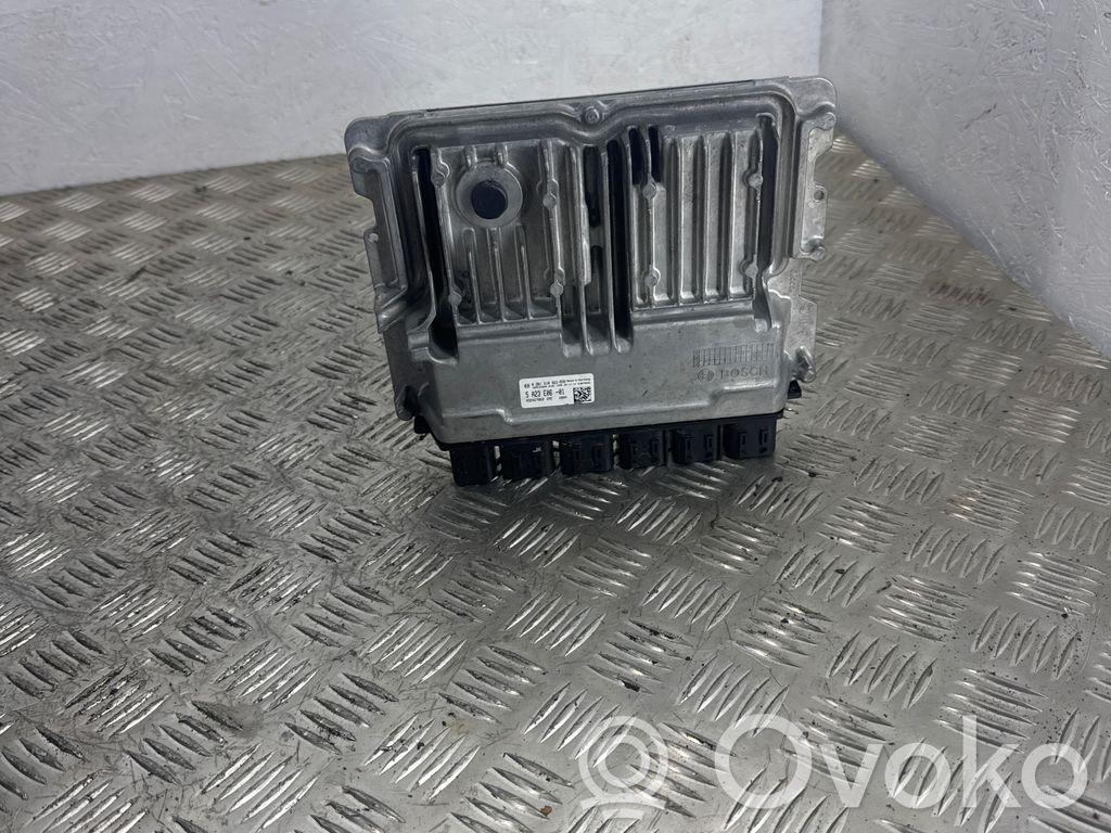 BMW 3 G20 G21 Engine control unit/module 