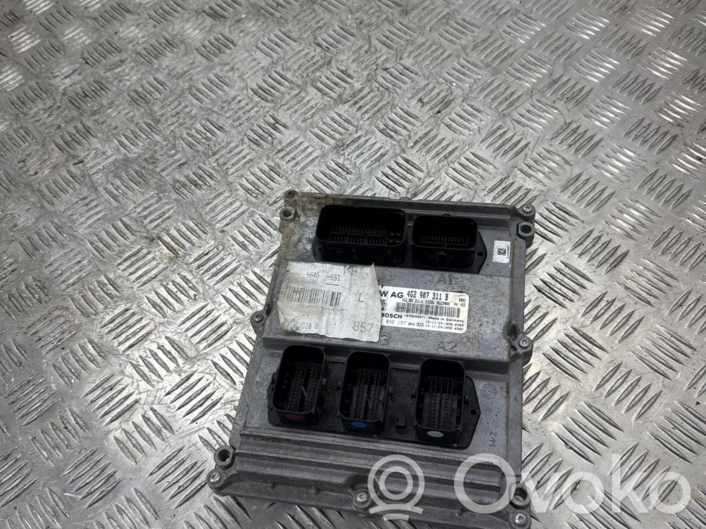 Audi A6 S6 C7 4G Engine control unit/module 