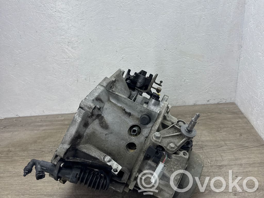 Peugeot Partner Cutie viteze manuală cu 6 trepte 