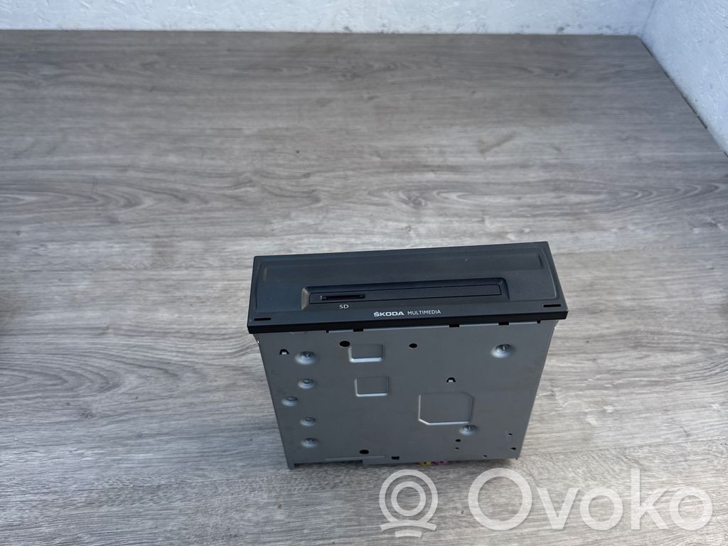 Skoda Octavia Mk3 (5E) Radio/CD/DVD/GPS head unit 