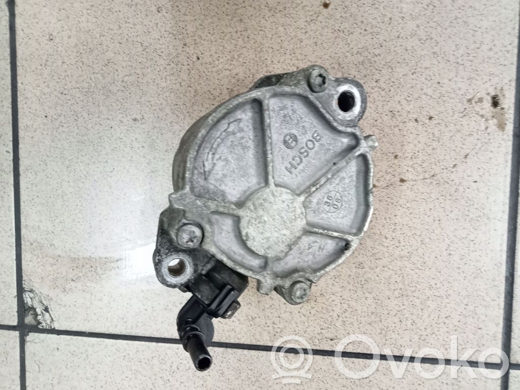 Peugeot 307 Vacuum pump 