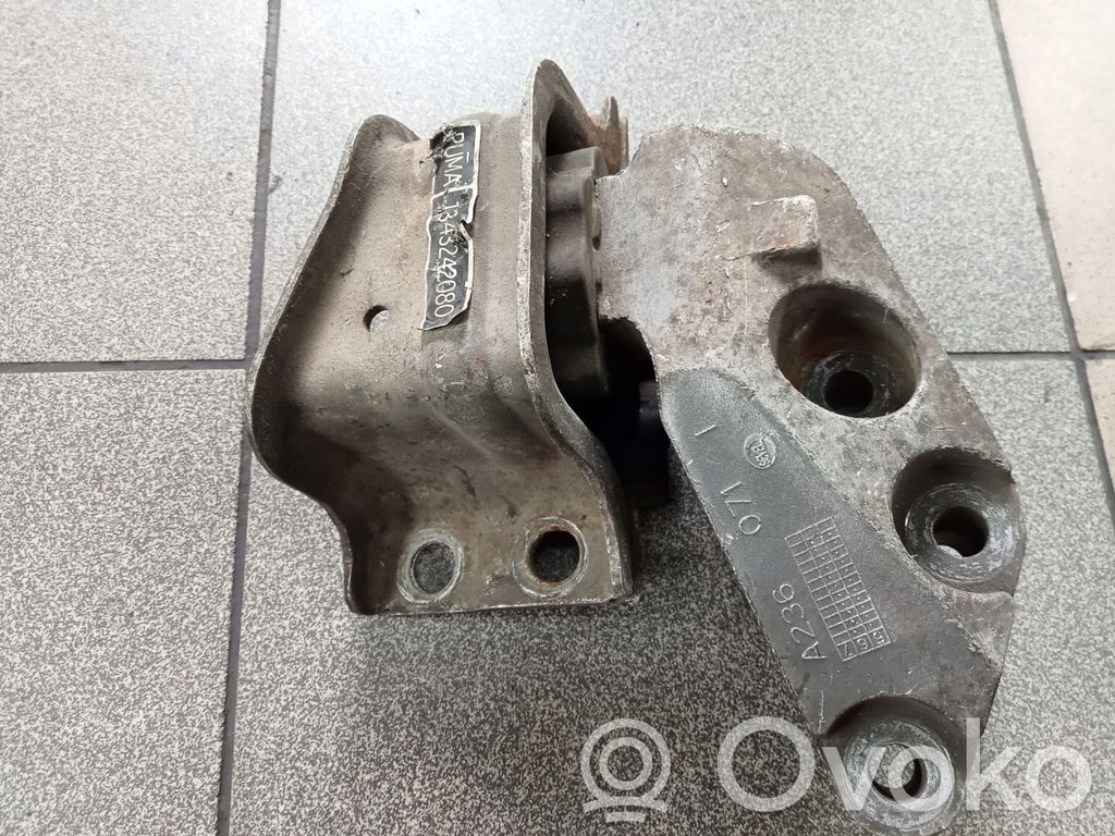 Engine mount bracket   1343242080,7097399