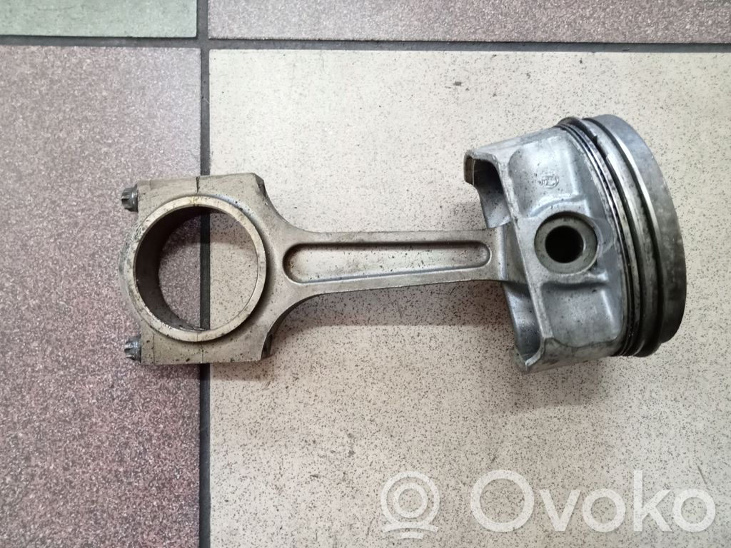 BMW X5 E53 Piston with connecting rod 