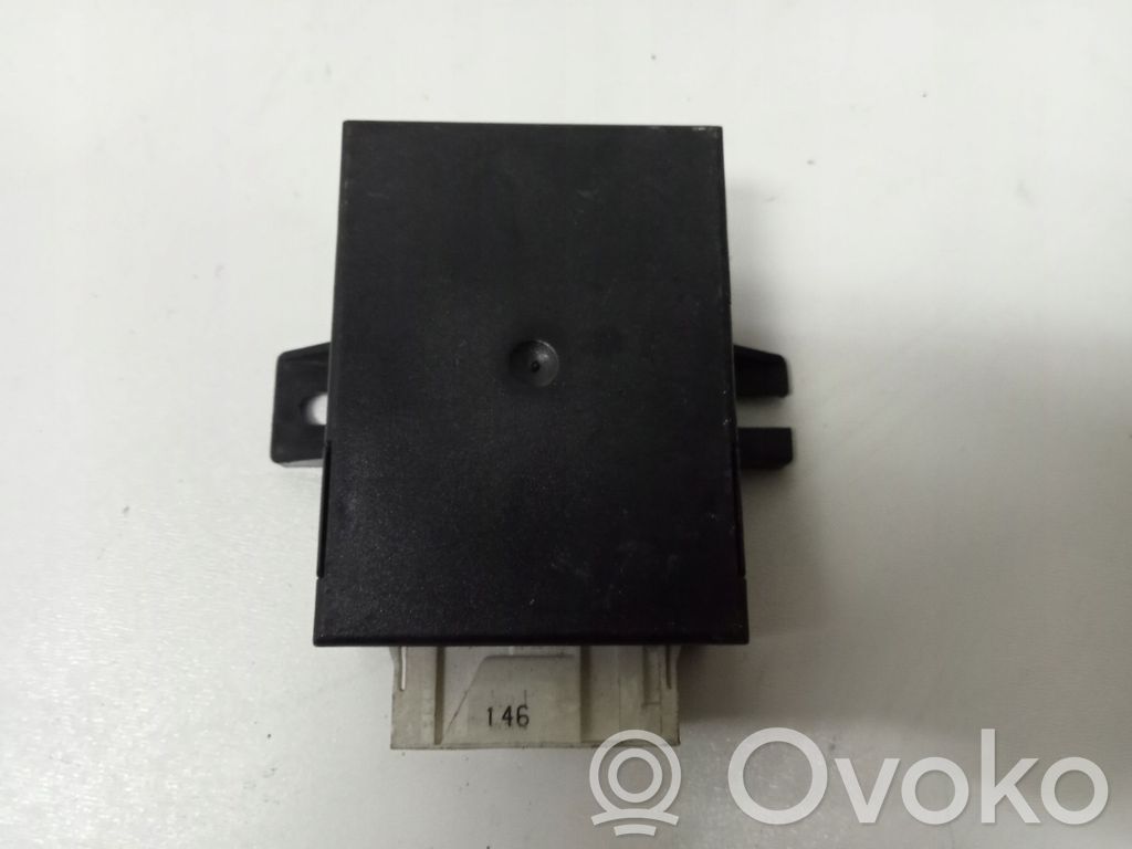 BMW 7 E38 Steering rack control module 