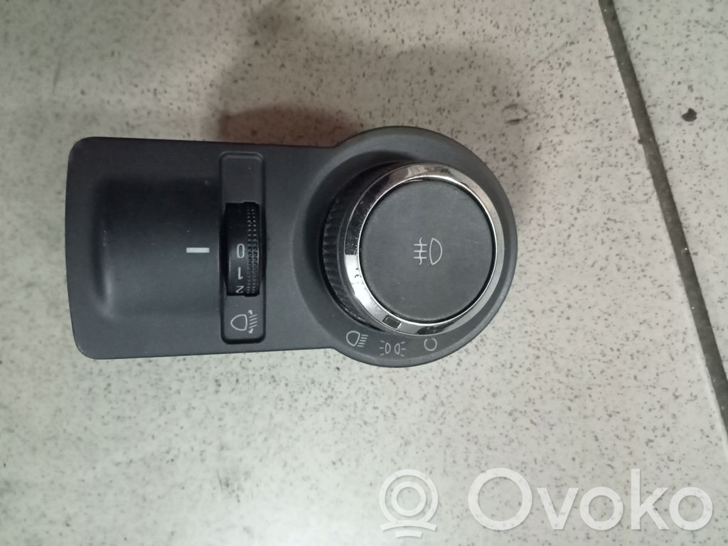 Chevrolet Aveo Light switch 
