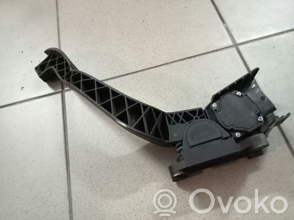 Fiat Idea Kaasupoljin 