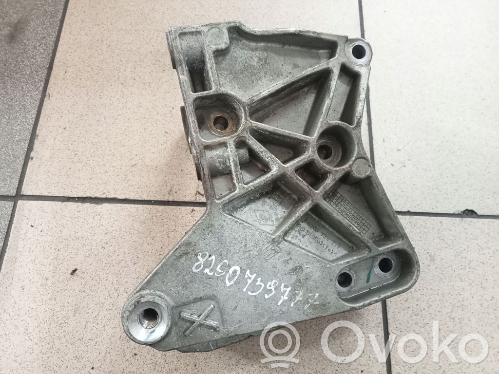 Renault Scenic III -  Grand scenic III Engine mounting bracket 