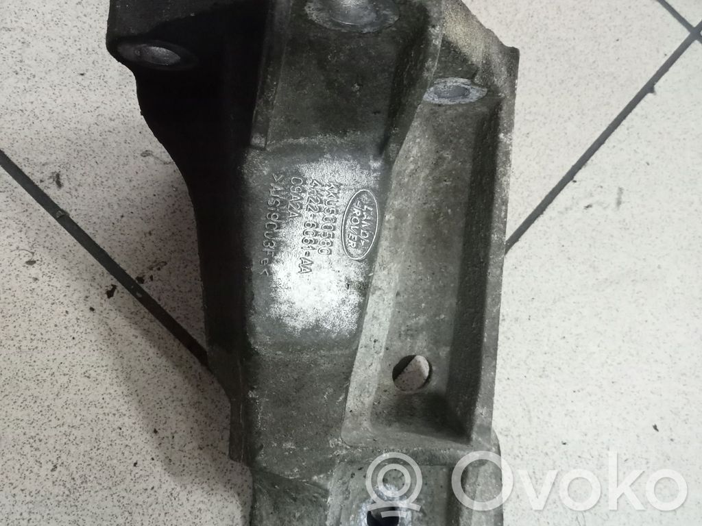 Land Rover Range Rover Sport L320 Engine mounting bracket 