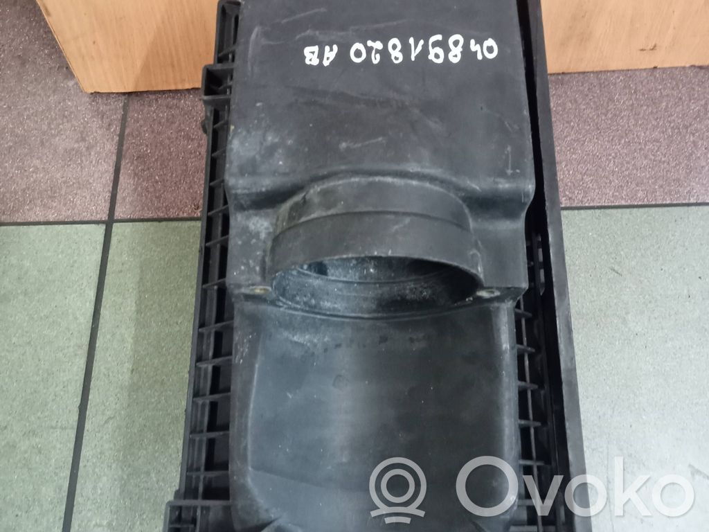 Luftfilterkasten   04891820AB