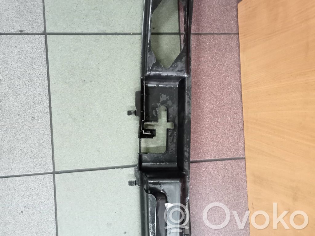 Volvo V50 Mască radiator 