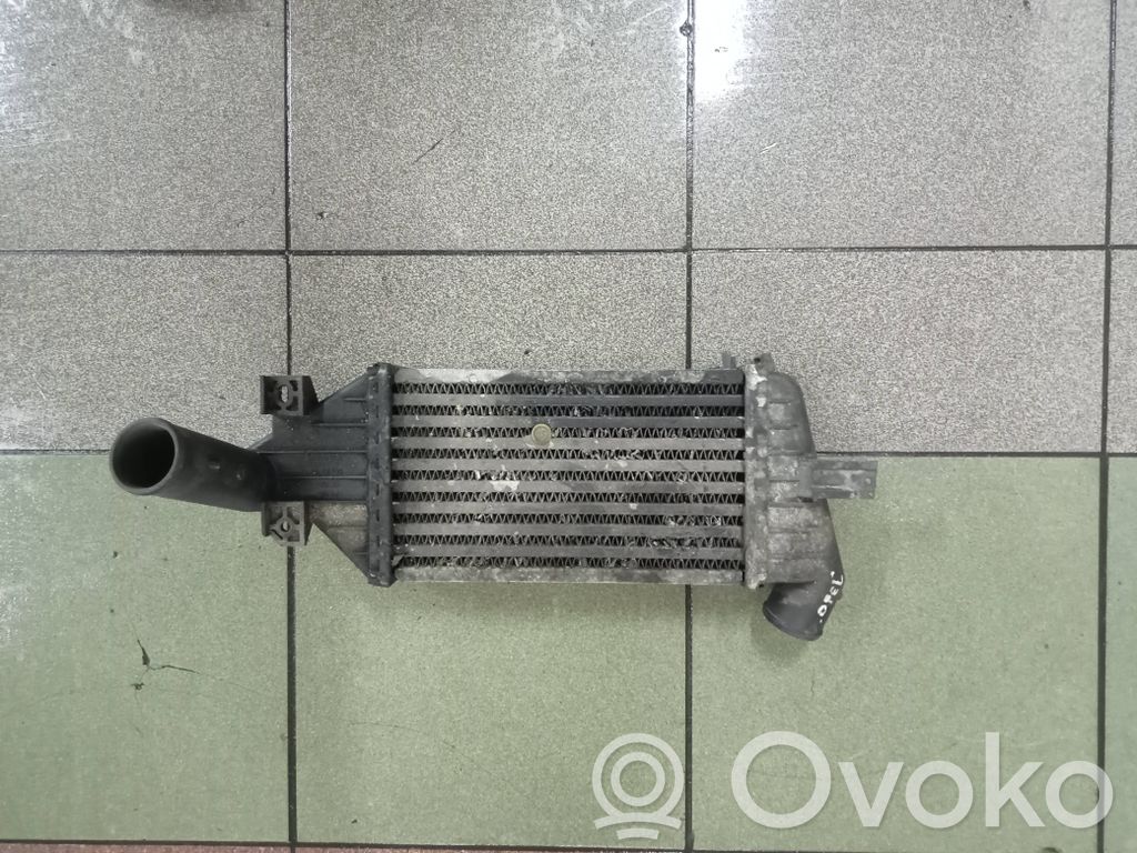 Opel Astra G Interkūlerio radiatorius 